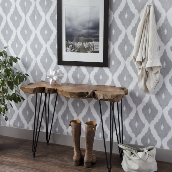 Nautra Hairpin Console Table Room View 1